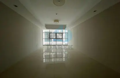 Apartment - 3 Bedrooms - 4 Bathrooms for rent in Gulfa Towers - Al Rashidiya 1 - Al Rashidiya - Ajman