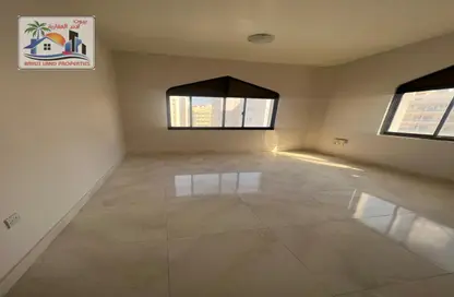 Apartment - 2 Bedrooms - 2 Bathrooms for rent in Rolla Square - Rolla Area - Sharjah