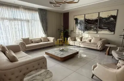 Apartment - 5 Bedrooms for rent in The Estate Residence - Phase 1 - Al Furjan - Dubai