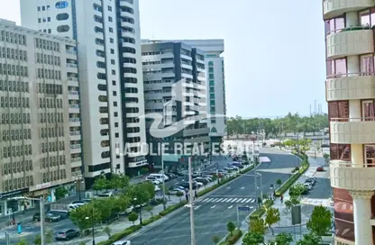 Apartment - 4 Bedrooms - 5 Bathrooms for rent in Airport Road - Abu Dhabi