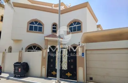 Villa - 6 Bedrooms - 7 Bathrooms for rent in Al Mushrif - Abu Dhabi