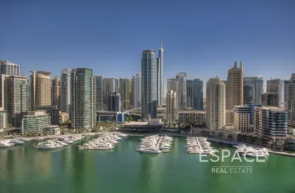 Apartment - 3 Bedrooms - 3 Bathrooms for rent in Shemara Tower - Marina Promenade - Dubai Marina - Dubai