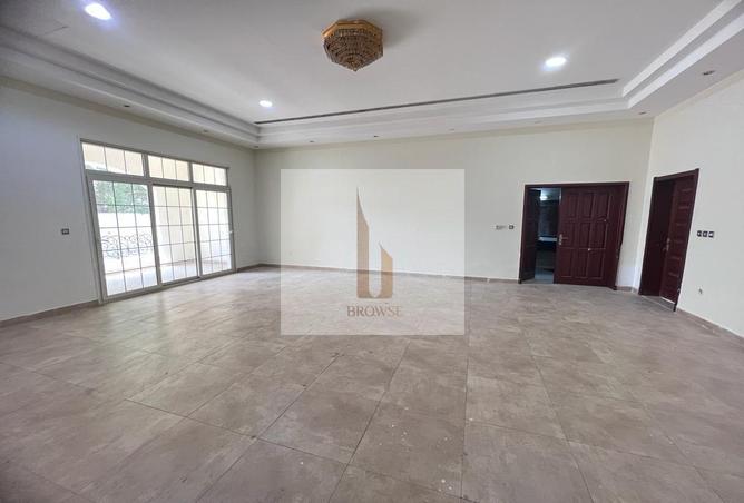 Villa for Rent in Al Barsha 3 Villas: SPACIOUS WITH HUGE MAJLIS ENSUITE ...