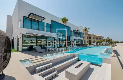 Villa - 5 Bedrooms - 6 Bathrooms for sale in Signature Villas Frond F - Signature Villas - Palm Jumeirah - Dubai