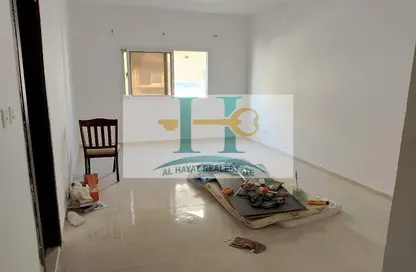 Apartment - 1 Bathroom for rent in Al Jurf 2 - Al Jurf - Ajman Downtown - Ajman