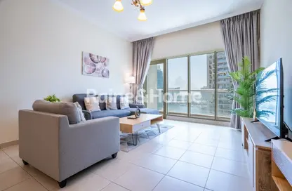 Apartment - 2 Bedrooms - 2 Bathrooms for rent in Burj Al Nujoom - Downtown Dubai - Dubai