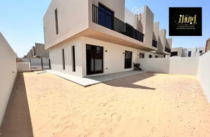 Villa - 3 Bedrooms - 4 Bathrooms for rent in Nasma Residence - Al Tai - Sharjah