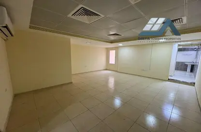 Apartment - 1 Bedroom - 1 Bathroom for rent in Al Nahyan Villa Compound - Al Nahyan Camp - Abu Dhabi