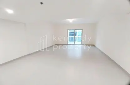 Apartment - 3 Bedrooms - 4 Bathrooms for rent in P2752 - Al Raha Beach - Abu Dhabi