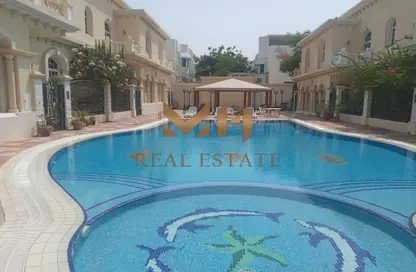 Villa - 5 Bedrooms - 6 Bathrooms for rent in Khalidiya Street - Al Khalidiya - Abu Dhabi