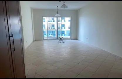 Apartment - 1 Bathroom for rent in Lago Vista A - Lago Vista - Dubai Production City (IMPZ) - Dubai