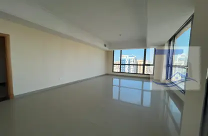 Apartment - 3 Bedrooms - 4 Bathrooms for rent in Al Falah Street - City Downtown - Abu Dhabi