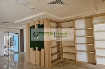 Office Space - Studio - 1 Bathroom for rent in Sheikh Hamad Bin Abdullah St. - Fujairah