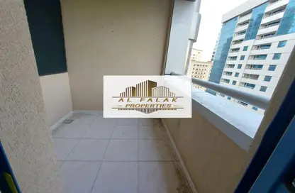 Apartment - 3 Bedrooms - 4 Bathrooms for rent in Al Taawoon Tower 2 - Al Taawoon Towers - Al Khan - Sharjah