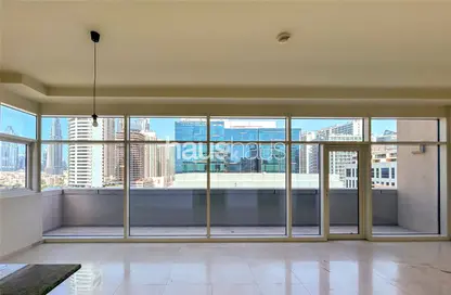 Apartment - 1 Bathroom for rent in Bay Square Building 3 - Bay Square - Business Bay - Dubai