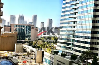 Apartment - 1 Bedroom - 2 Bathrooms for sale in Sulafa Tower - Dubai Marina - Dubai