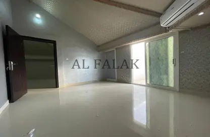 Apartment - 2 Bedrooms - 2 Bathrooms for rent in Al Mushrif - Abu Dhabi