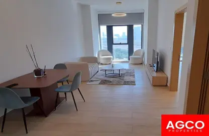 Apartment - 1 Bedroom - 2 Bathrooms for rent in Regina Tower - Jumeirah Village Circle - Dubai