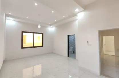 Villa - 5 Bedrooms - 7 Bathrooms for rent in Al Zahya - Ajman