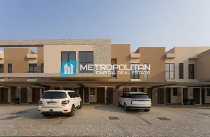 Townhouse - 3 Bedrooms - 4 Bathrooms for sale in Aldhay at Bloom Gardens - Bloom Gardens - Al Salam Street - Abu Dhabi