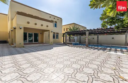 Villa - 3 Bedrooms - 4 Bathrooms for rent in Heritage - Jumeirah Park - Dubai