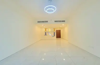 Apartment - 2 Bedrooms - 3 Bathrooms for rent in Mankhool Building - Mankhool - Bur Dubai - Dubai