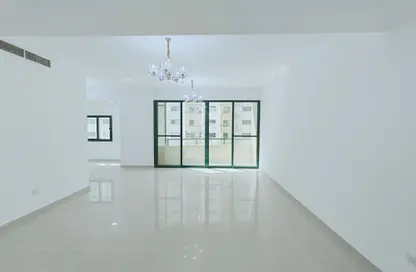 Apartment - 3 Bedrooms - 4 Bathrooms for rent in Al Majaz 3 - Al Majaz - Sharjah