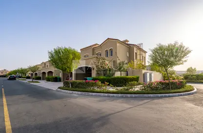 Villa - 3 Bedrooms - 4 Bathrooms for rent in Casa Dora - Serena - Dubai