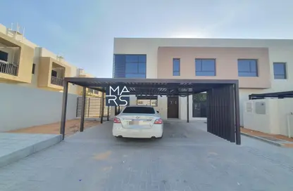 Townhouse - 4 Bedrooms - 5 Bathrooms for rent in Nasma Residence - Al Tai - Sharjah