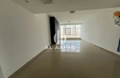 Apartment - 3 Bedrooms - 4 Bathrooms for rent in Al Khan Lagoon - Al Khan - Sharjah