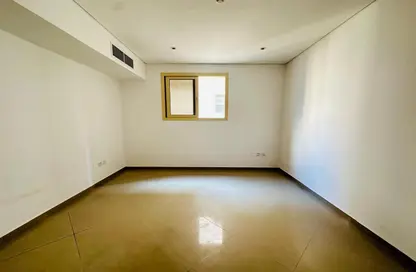 Apartment - 1 Bedroom - 1 Bathroom for rent in Muwailih Building - Muwaileh - Sharjah