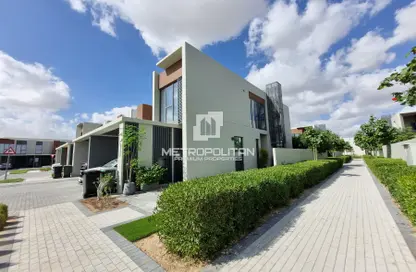 Townhouse - 4 Bedrooms - 5 Bathrooms for rent in Cherrywoods - Dubai Land - Dubai