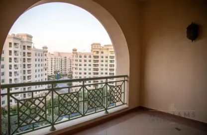 Apartment - 2 Bedrooms - 2 Bathrooms for sale in Golden Mile 4 - Golden Mile - Palm Jumeirah - Dubai