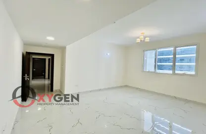 Apartment - 2 Bedrooms - 2 Bathrooms for rent in SS Building - Al Salam Street - Abu Dhabi