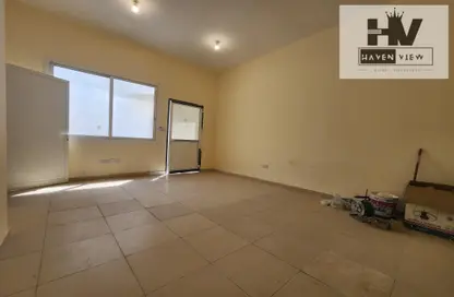 Apartment - 1 Bathroom for rent in Hadbat Al Zafranah - Muroor Area - Abu Dhabi