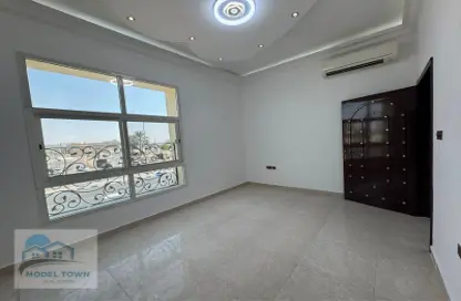 Apartment - 1 Bedroom - 1 Bathroom for rent in Baniyas East - Baniyas - Abu Dhabi