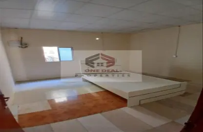 Apartment - 2 Bedrooms - 2 Bathrooms for rent in Al Kuwaitat - Central District - Al Ain