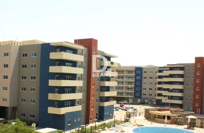 Apartment - 2 Bedrooms - 2 Bathrooms for sale in Tower 10 - Al Reef Downtown - Al Reef - Abu Dhabi