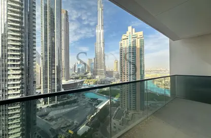 Apartment - 3 Bedrooms - 4 Bathrooms for rent in Act Towers - Opera District - Downtown Dubai - Dubai