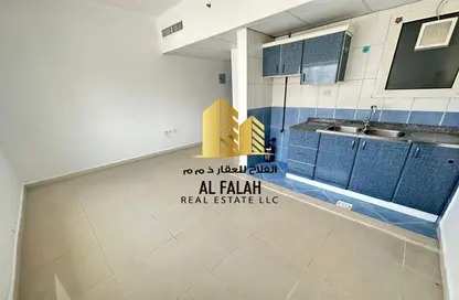 Apartment - 1 Bathroom for rent in New Al Taawun Road - Al Taawun - Sharjah