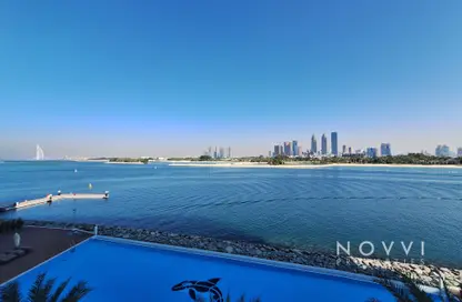 Apartment - 1 Bedroom - 2 Bathrooms for sale in Azure Residences - Palm Jumeirah - Dubai