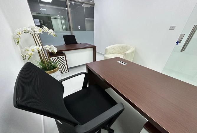 Business Centre - Studio - 1 Bathroom for rent in Red Avenue - Al Garhoud - Dubai