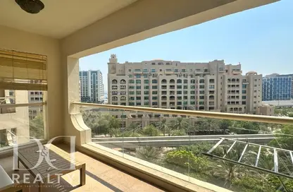 Apartment - 1 Bedroom - 2 Bathrooms for sale in Al Shahla - Shoreline Apartments - Palm Jumeirah - Dubai