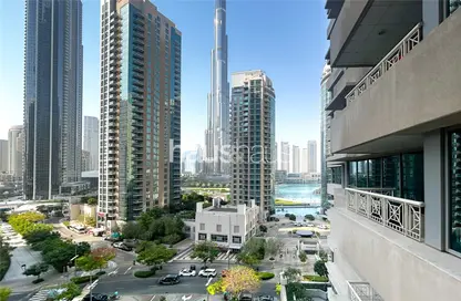 Apartment - 1 Bedroom - 2 Bathrooms for rent in 29 Burj Boulevard Tower 2 - 29 Burj Boulevard - Downtown Dubai - Dubai