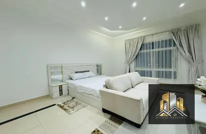 Apartment - 1 Bathroom for rent in Villa Compound - Khalifa City - Abu Dhabi