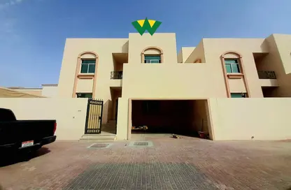 Villa - 6 Bedrooms for rent in Shakhbout City - Abu Dhabi