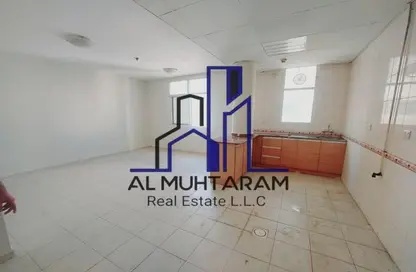 Apartment - Studio - 1 Bathroom for rent in Al Mujarrah - Al Sharq - Sharjah