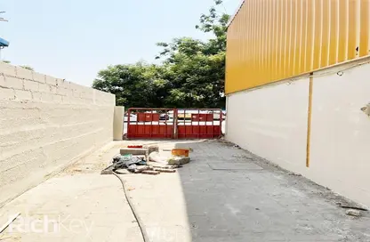 Warehouse - Studio for sale in Al Quoz 4 - Al Quoz - Dubai