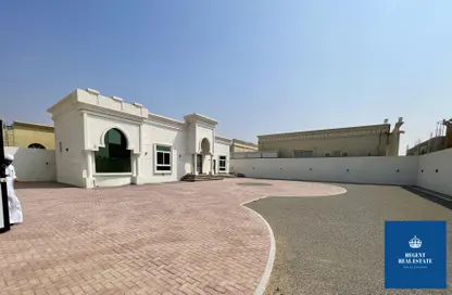 Villa - 2 Bedrooms - 4 Bathrooms for rent in Al Riffa - Ras Al Khaimah