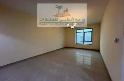 Apartment - 2 Bedrooms - 2 Bathrooms for rent in Jamal Abdul Nasser Street - Al Majaz - Sharjah